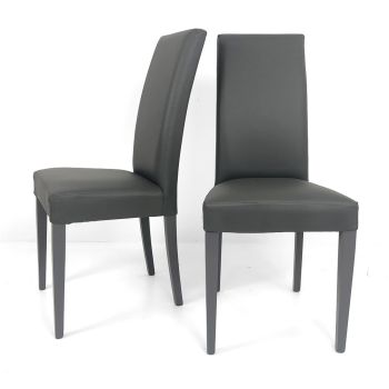 2 valentýnské židle moderního designu