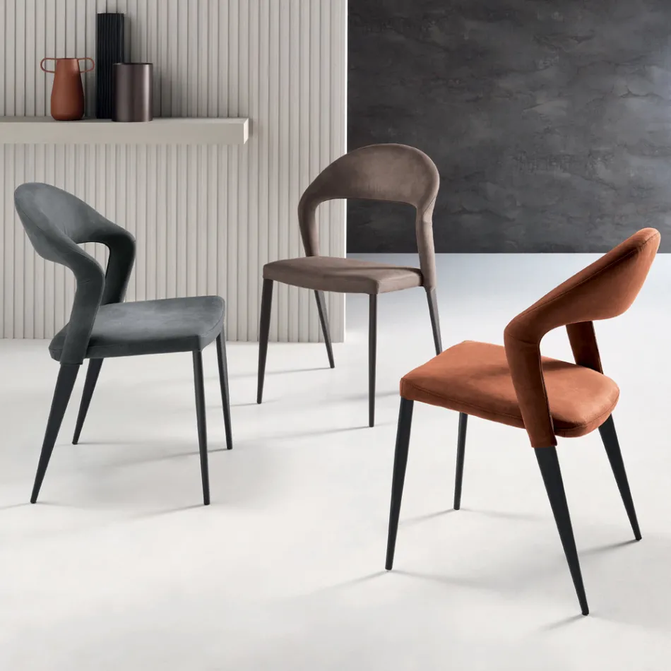 2 židle čalouněné barevnou umělou kůží s lakovanou kovovou podnoží - Boccaccio Viadurini