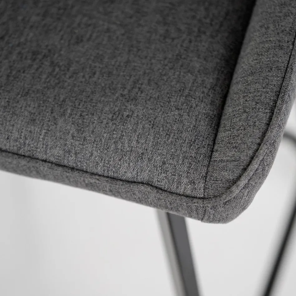 2 stoličky do obývacího pokoje vyrobené s látkovým sedákem a kovovými nohami - Negroni Viadurini