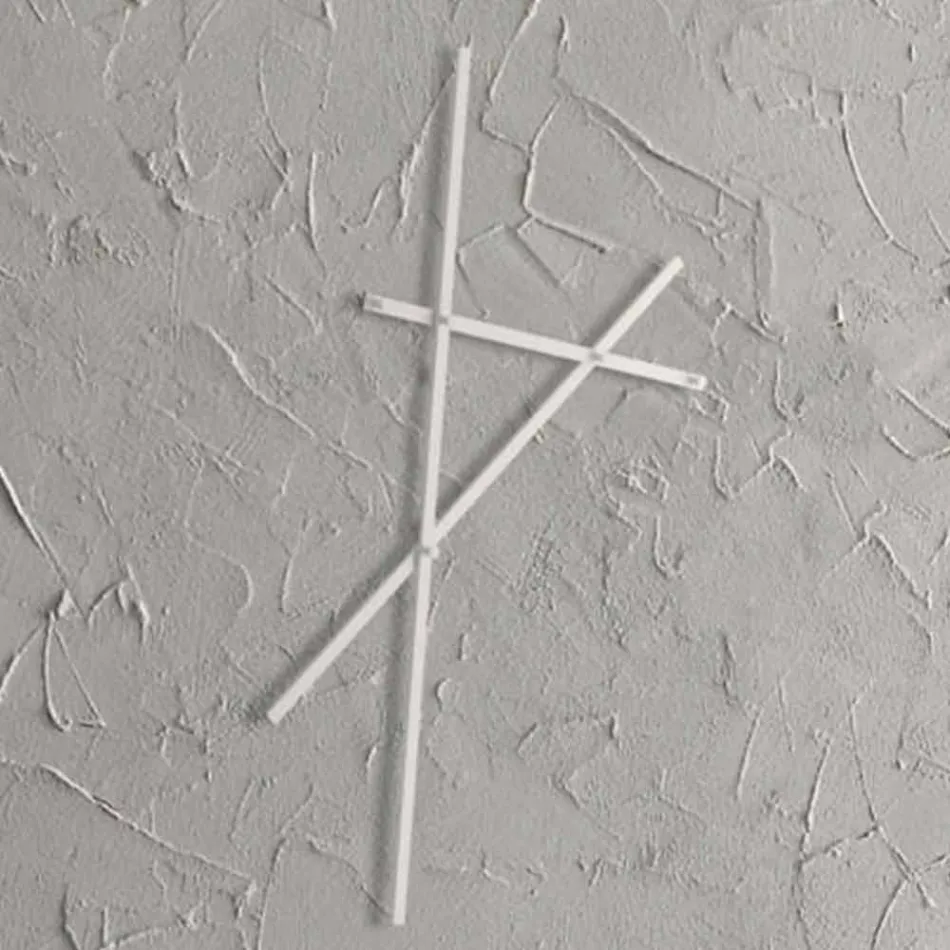 Věšák na zeď z lakovaného kovu s 5 kolíky vyrobenými v Itálii - Olmium Viadurini