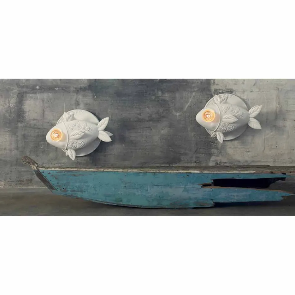 Nástěnná nástěnná svítidlo v matně bílém keramickém designu se zdobenou rybou - ryba Viadurini