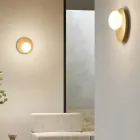 Nástěnné nebo stropní svítidlo z hliníku, kovu a bílého skla - Luma Viadurini