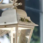 Venkovní nástěnná lampa z bílého hliníku a ručně malovaná dekorace - Gorizia Viadurini