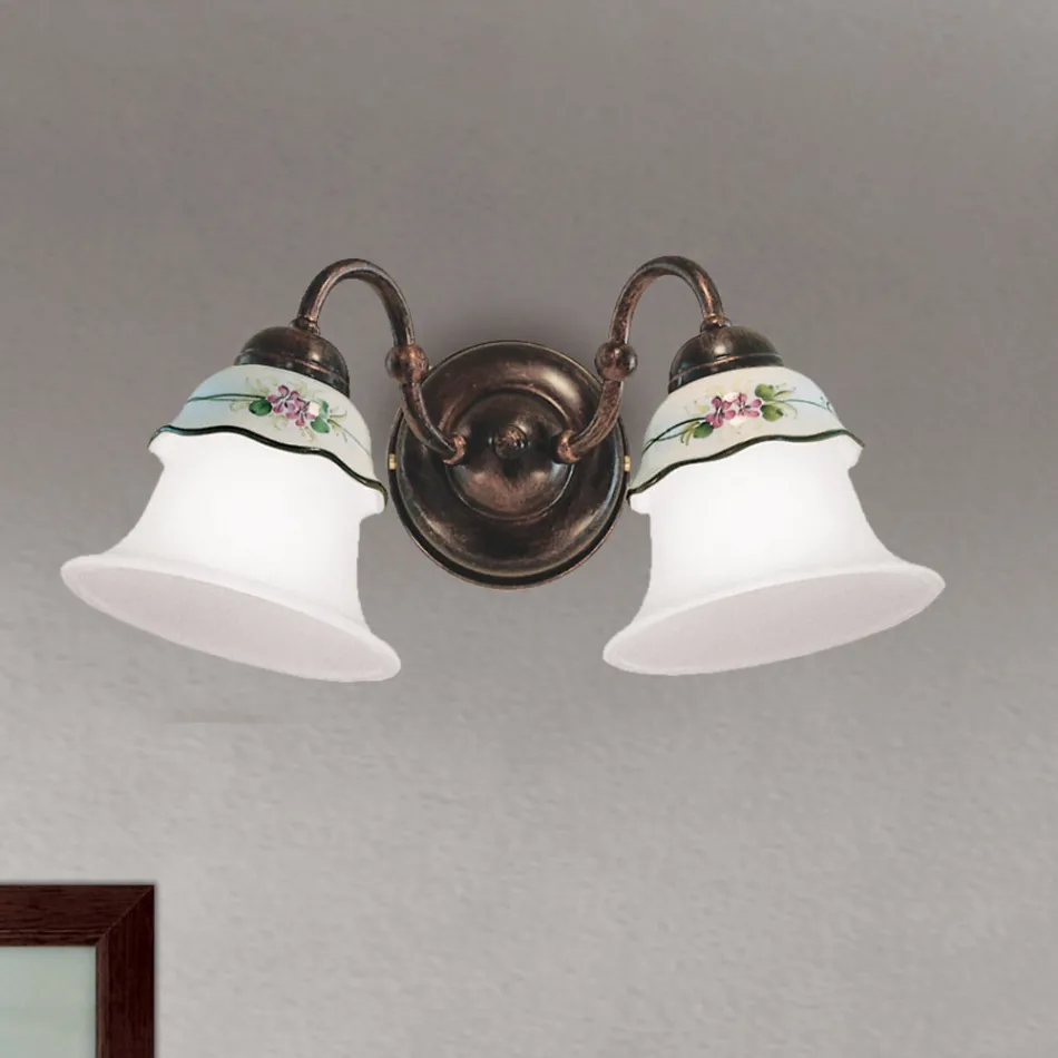 Vintage železná, skleněná a keramická nástěnná lampa ručně malovaný dekor - Ferrara Viadurini