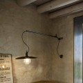 Vintage mosazná nástěnná lampa s pohyblivým ramenem - Meridiana Aldo Bernardi