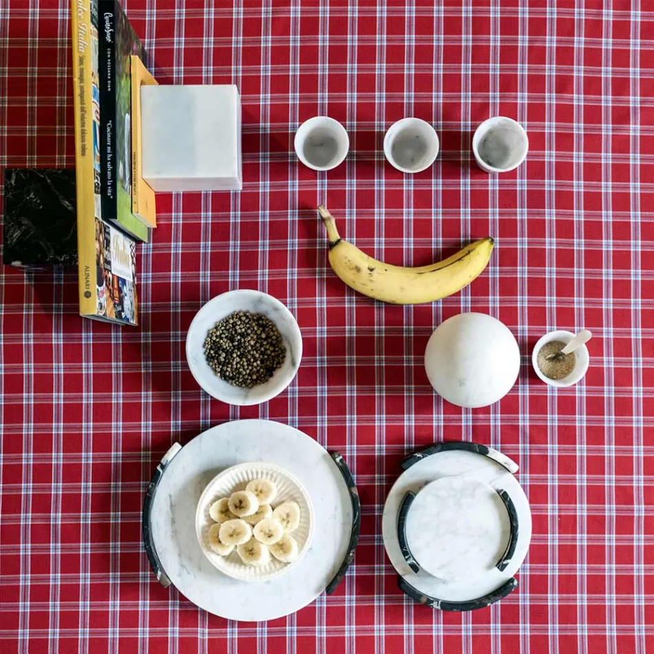 Sklo Grappa v bílém mramoru Carrara Vyrobeno v Itálii - Fergie Viadurini