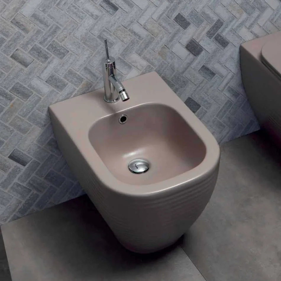 Podlahové bidety v bílé nebo barevné Trabia glazované keramice Viadurini