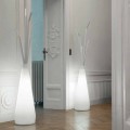 Bonaldo Kadou kabinet s polyetylenovým designovým světlem vyrobeným v Itálii