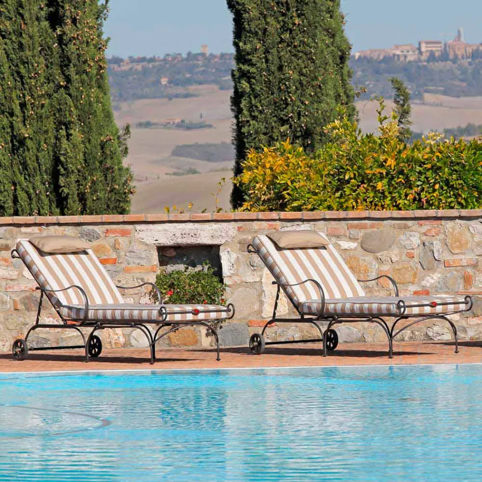 Venkovní lehátko v žehličce a ručně vyrobené látce vyrobené v Itálii - odpočinek Viadurini