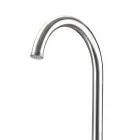 Nerezový zahradní sprchový sloup s ruční sprchou vyrobený v Itálii - Marlen Viadurini