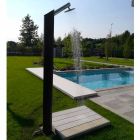 Solární zahradní sprchový sloup z černé nerezové oceli vyrobený v Itálii - Werner Viadurini