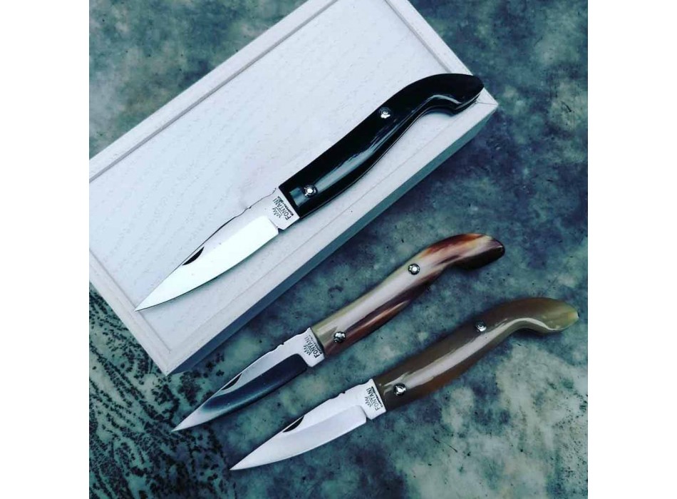 Ručně vyrobený neapolský nůž s ocelovou čepelí vyrobený v Itálii - Napo Viadurini