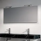 Koupelnová sestava s 1 bílou zásuvkou, zrcadlem a policí Marquina HPL - Velaria Viadurini