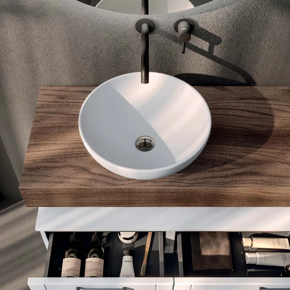 Koupelnová sestava se 2 zásuvkami, zrcadlem a bílým pryskyřičným umyvadlem - Magnolia Viadurini