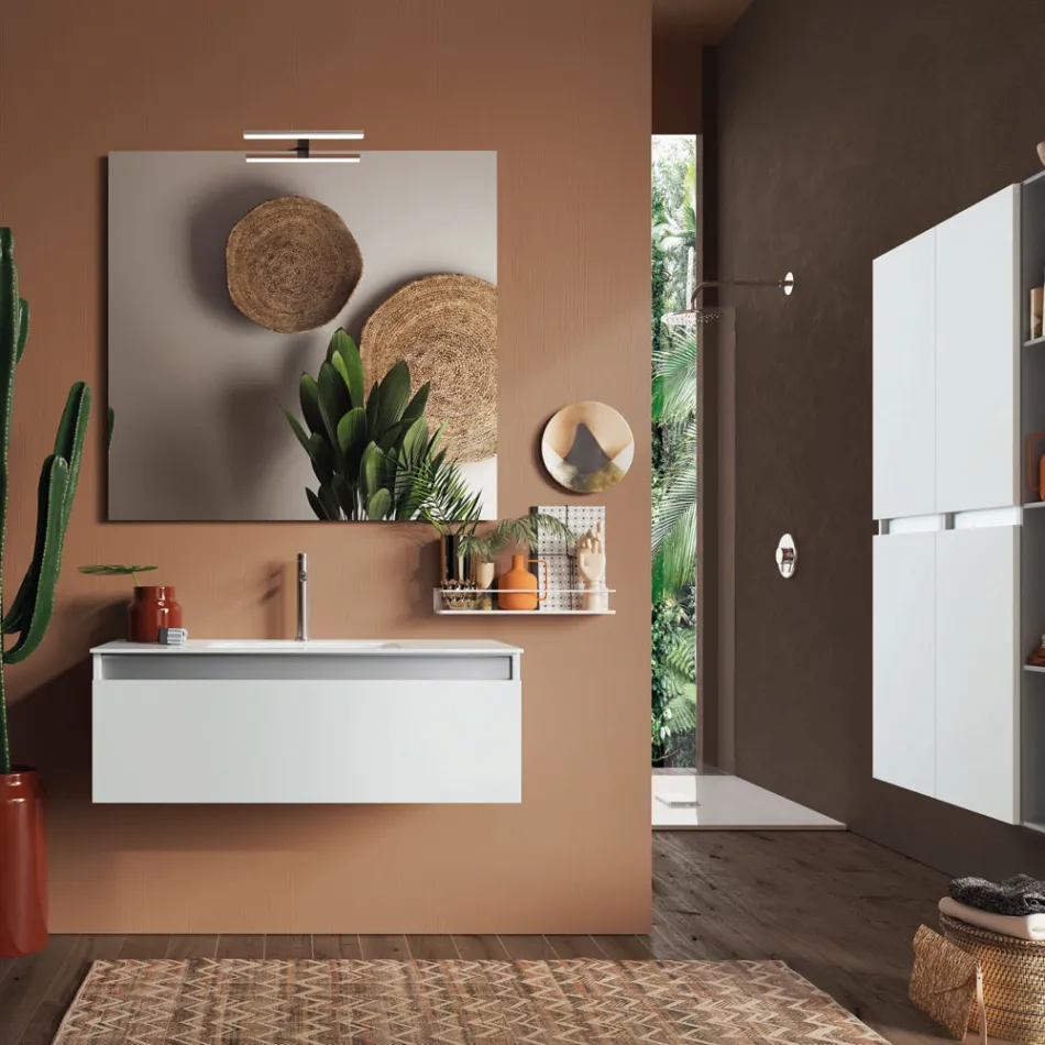 Koupelnová kompozice se závěsným podstavcem, zrcadlem a umyvadlem Made in Italy - Dream Viadurini