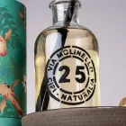 Moderní černá koupelna složení na zemi včetně příslušenství - Georges Viadurini