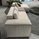 Složení 1 pufu s opěradlem, 1 pufu a 1 poloostrova - Bizarní Viadurini