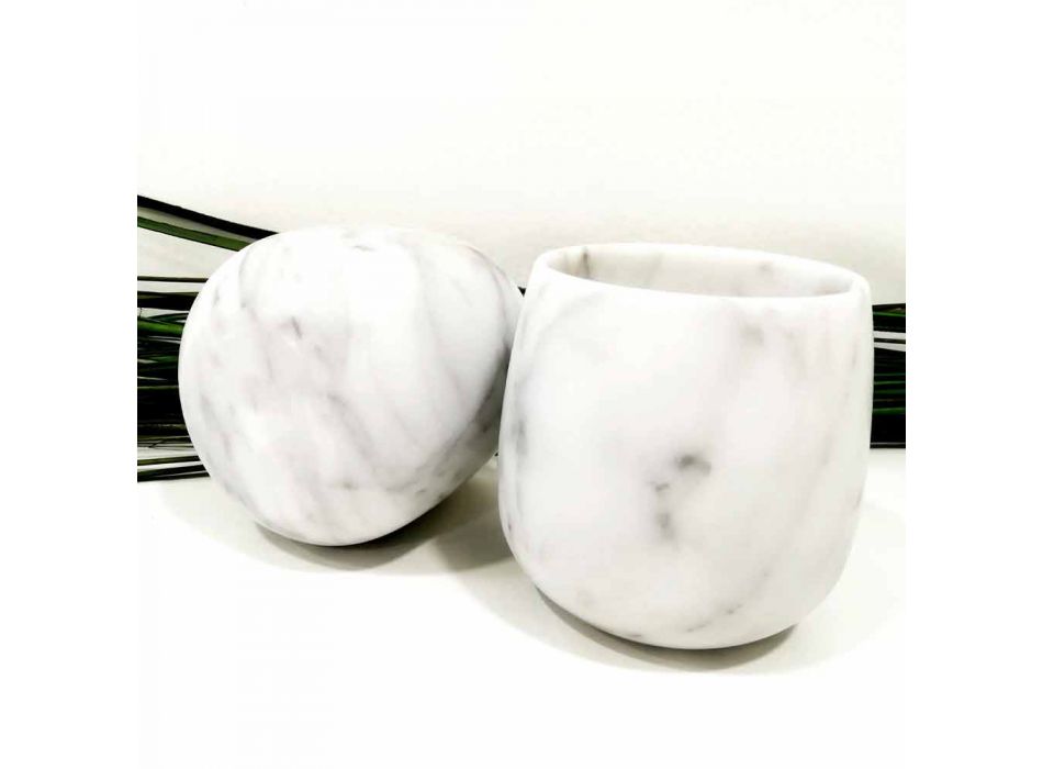 Složení 2 sklenic v bílém mramoru Carrara vyrobené v Itálii - Dolla Viadurini
