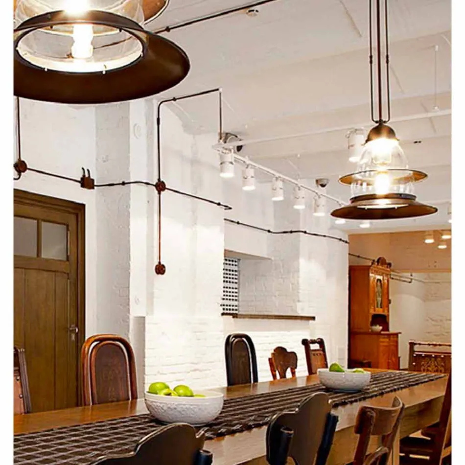 přizpůsobené prostředky, ŽÁDOSTI Viadurini