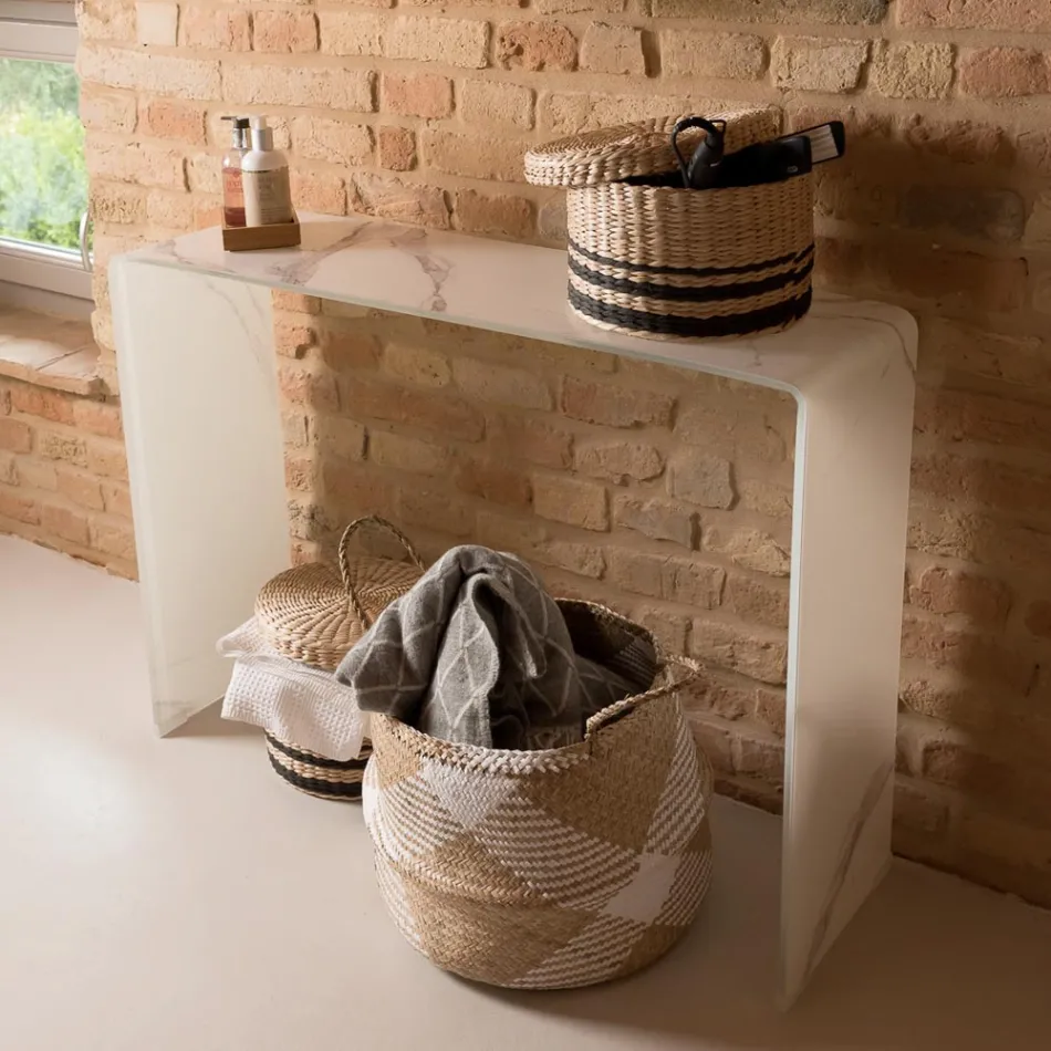 Konzolový stolek z tvrzeného zakřiveného skla o tloušťce 10 mm s mramorovým efektem - Agordo Viadurini