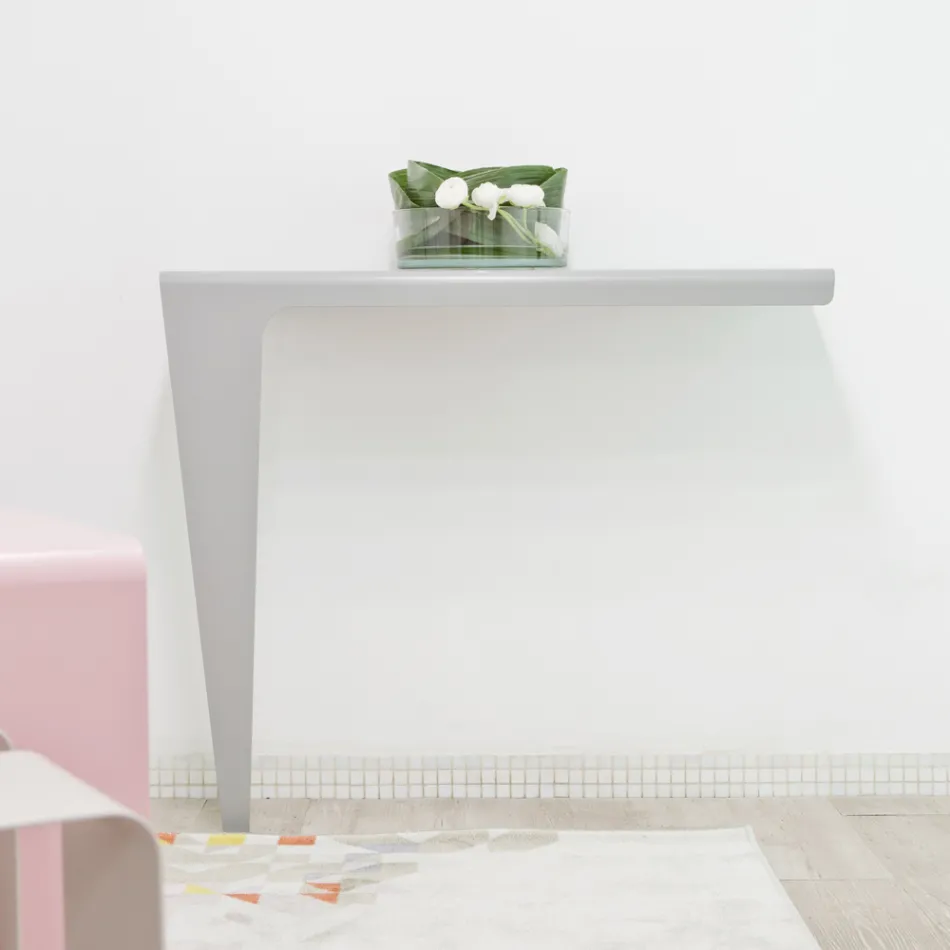 Moderní minimalistický designový panel z barevného kovu vyrobený v Itálii - Benjamin Viadurini