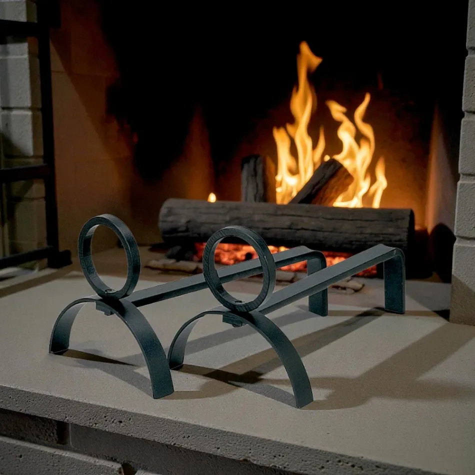 Pár kovových krbových kamen Andirons Výška 21 cm Made in Italy - Sari Viadurini