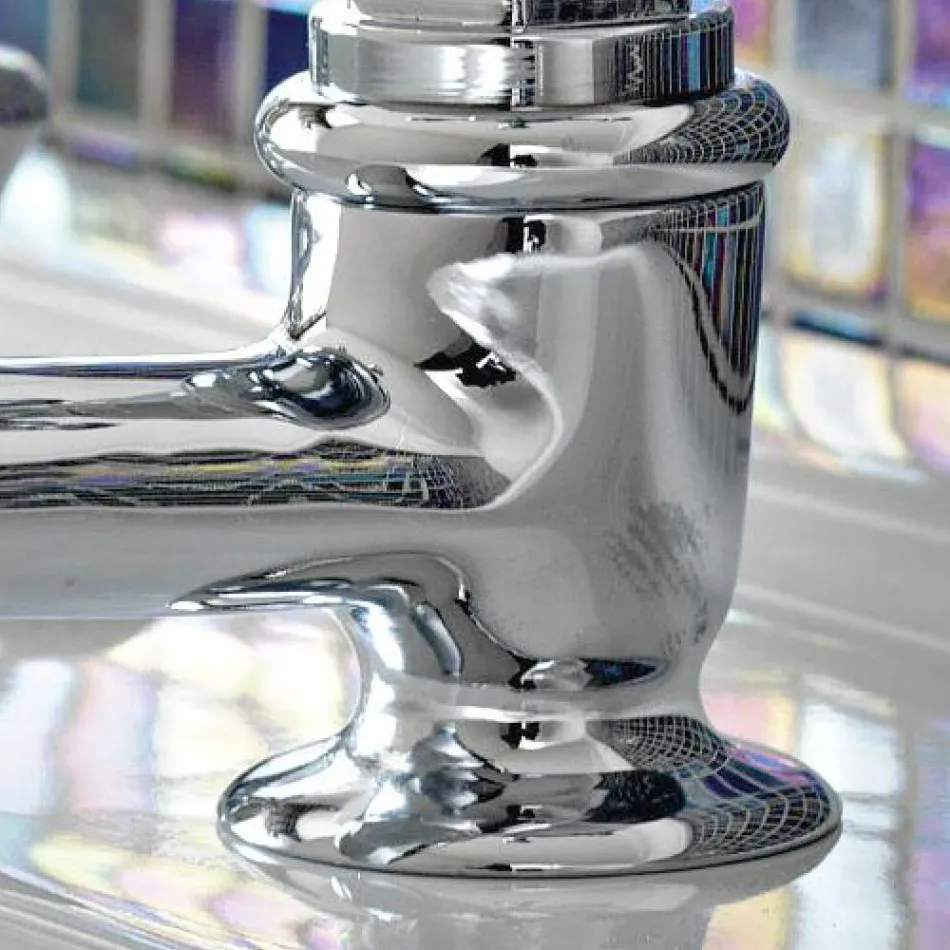 Pár mosazných umyvadlových kohoutků Vintage Design Made in Italy - Elisea Viadurini