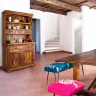 Vysoce klasický příborník s masivní strukturou akátového dřeva - Umami Viadurini