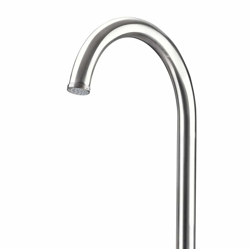 Chromovaná zahradní sprcha z nerezové oceli s myčkou na nohy vyrobená v Itálii - Marlen Viadurini