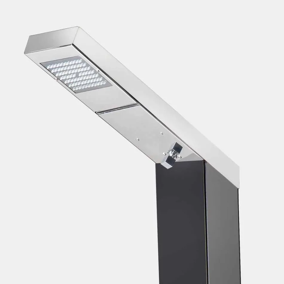 Solární zahradní sprcha z oceli s vodopádem vyrobená v Itálii - Werner Viadurini