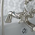 Klasická skupina okrajů vany s mosaznou ruční sprchou Made in Italy - Ercolina Viadurini