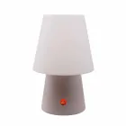 Dobíjecí LED lampa z barevného plastu pro vnitřní i venkovní použití - Fungostar Viadurini