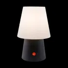 Dobíjecí LED lampa z barevného plastu pro vnitřní i venkovní použití - Fungostar Viadurini