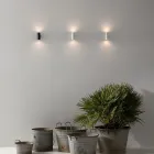 Designové venkovní nástěnné svítidlo v bílém nebo černém hliníku - Leopida Viadurini