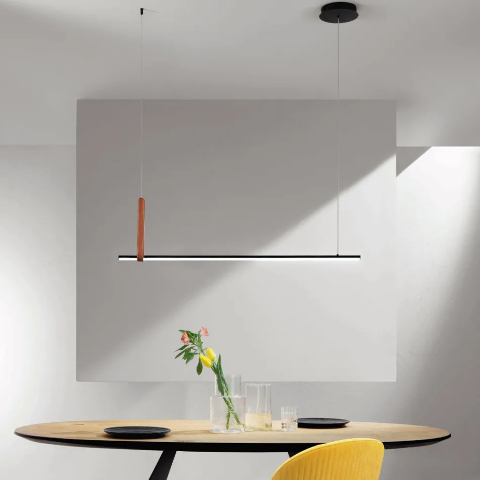 Horizontální závěsné svítidlo z kovu a detail z umělé kůže - cypřiš Viadurini