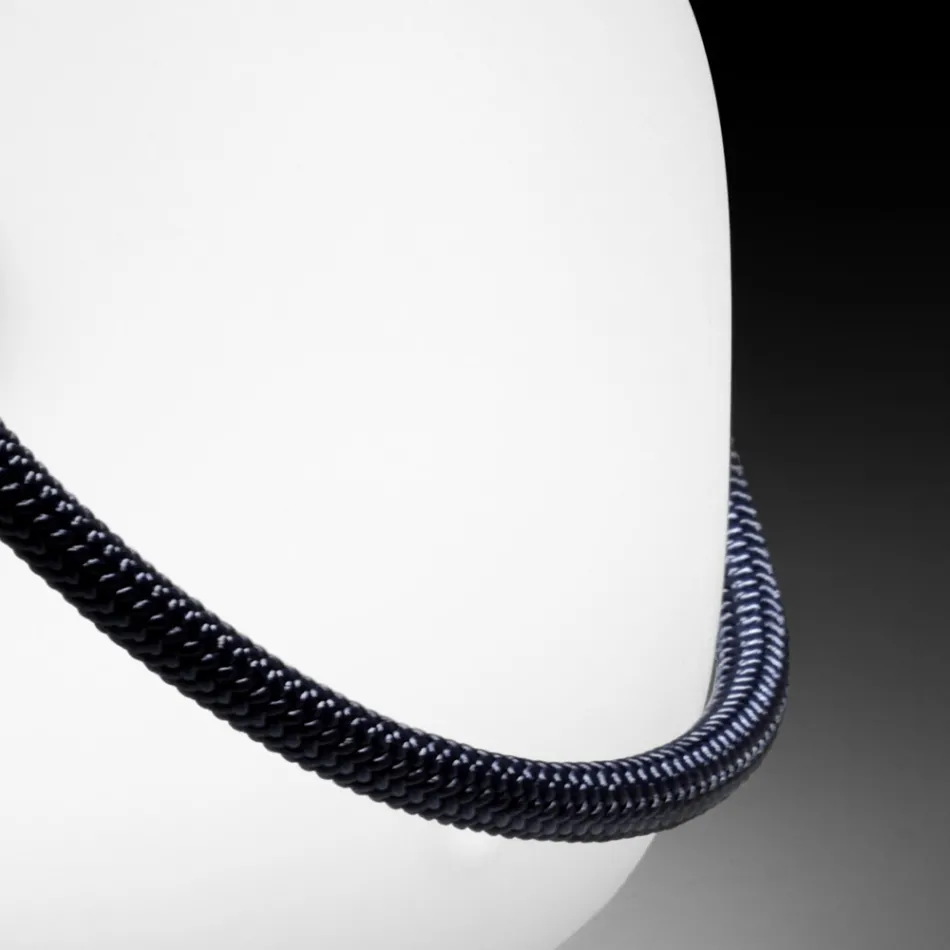 Zahradní lampa z polyetylenu s rukojetí vyrobená v Itálii - Galicie Viadurini