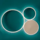 Nástěnná lampa z lakovaného kovu s moderním designem LED - Punto Viadurini