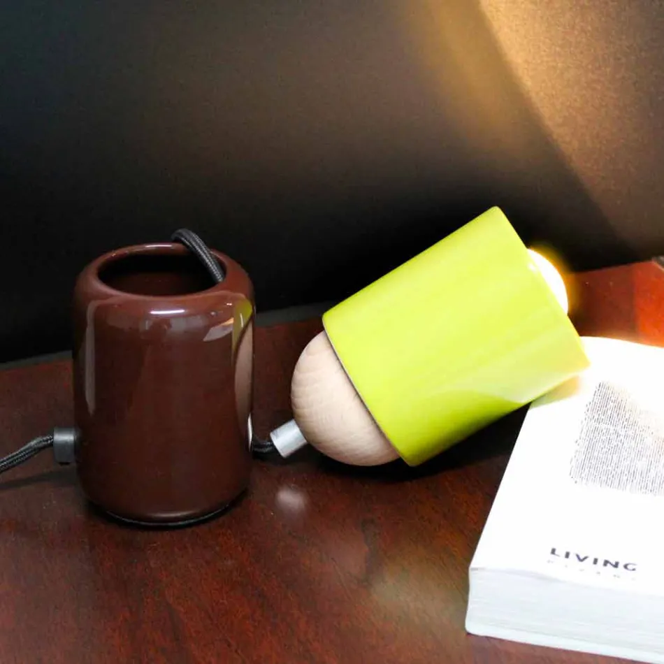 Moderní designová keramická stolní lampa vyrobená v Itálii v Asii Viadurini