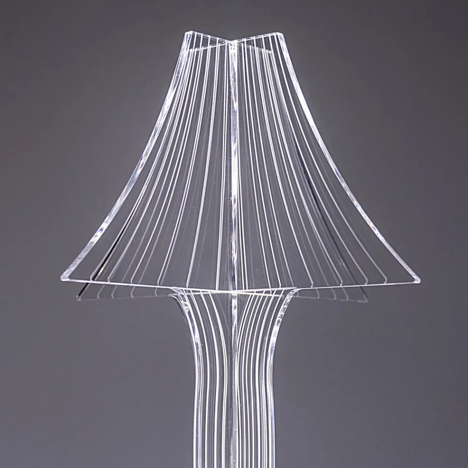 Stolní lampa Aurel z plexiskla ve dvou velikostech vyrobená v Itálii Viadurini