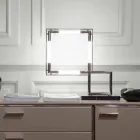 Stolní lampa z mosazi a pryskyřice s mramorovou základnou vyrobená v Itálii - Quizza Viadurini