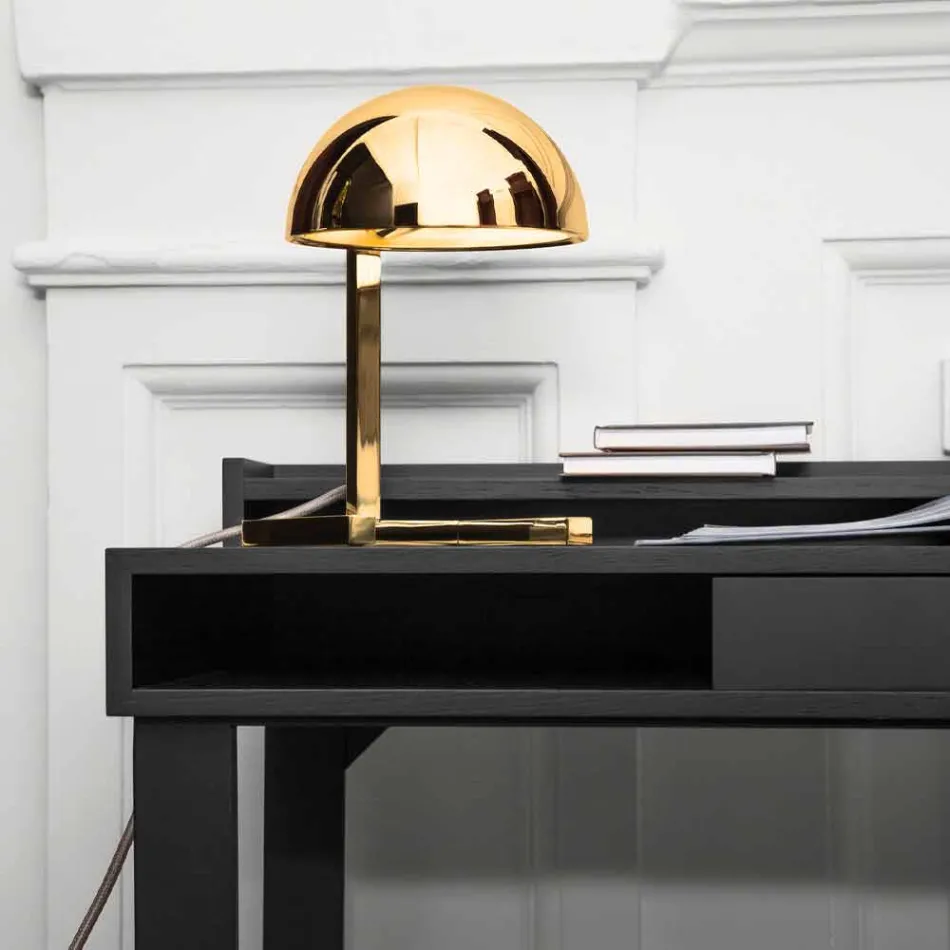 Stolní lampa v mosazi se zlatým nebo palladiovým povrchem vyrobená v Itálii - Adana Viadurini