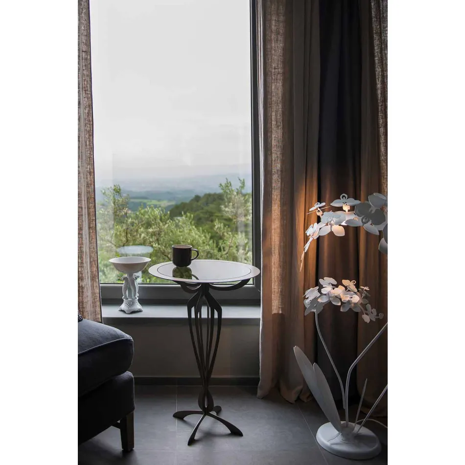 Moderní designová kovová podlahová lampa vyrobená v Itálii - Amorpha Viadurini