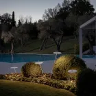 Zahradní stojací lampa hliníkové bílé provedení s listem leknínu - Cipriam Viadurini