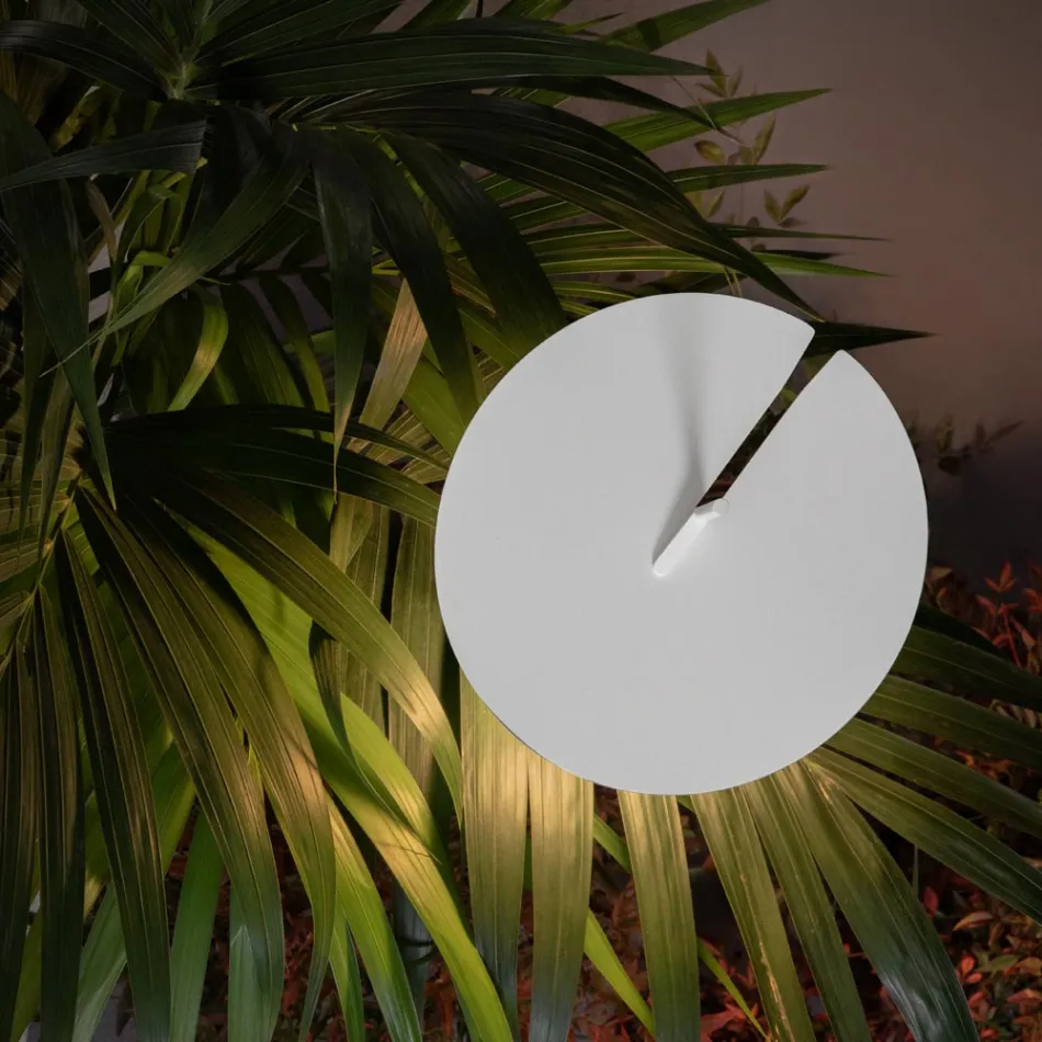 Zahradní stojací lampa hliníkové bílé provedení s listem leknínu - Cipriam Viadurini