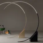 Stojací lampa z lakovaného kovu se stmívatelným LED světlem - Eukalyptus Viadurini