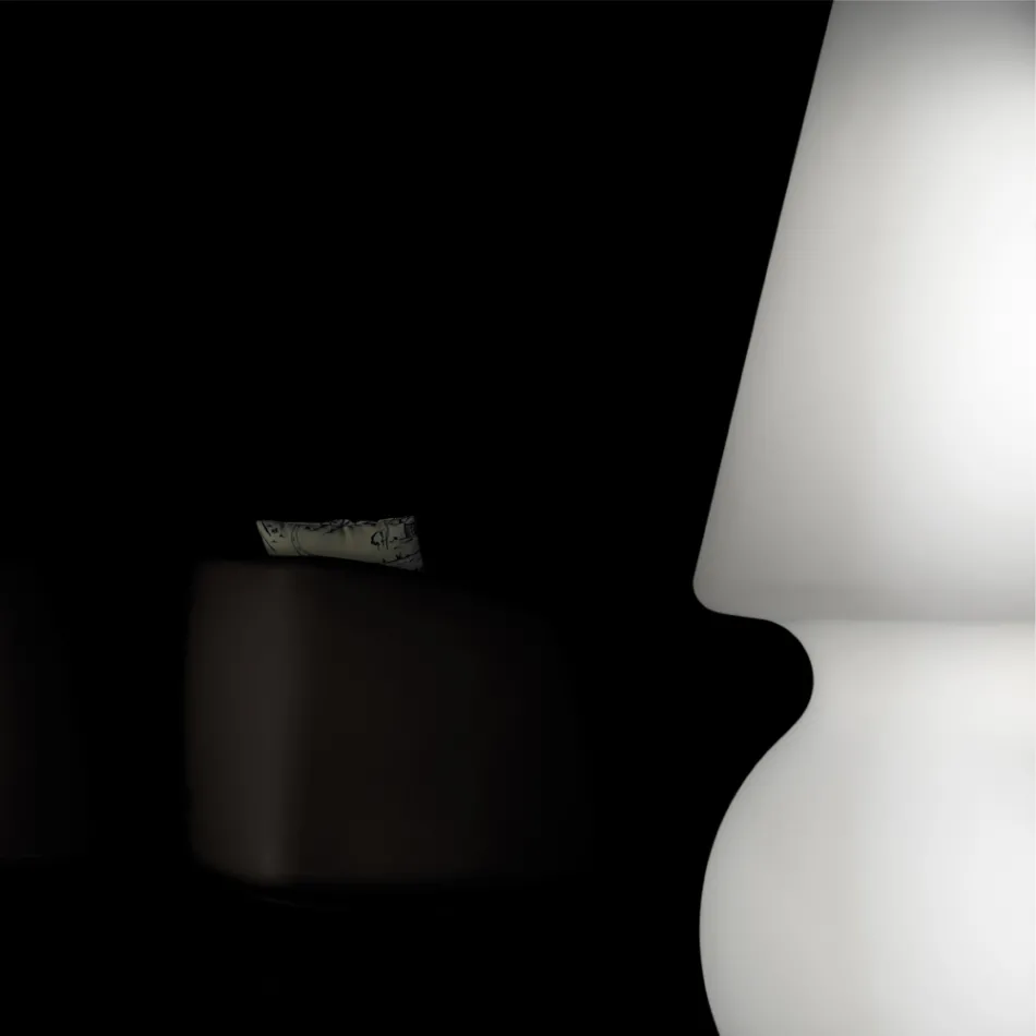 Venkovní stojací lampa Alvarez s LED světlem z polyethylenu vyrobená v Itálii Viadurini