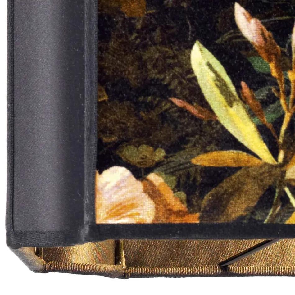 Grilli Zarafa vyrobil z Itálie masivní dřevěné noční stolky / stolní lampu Viadurini