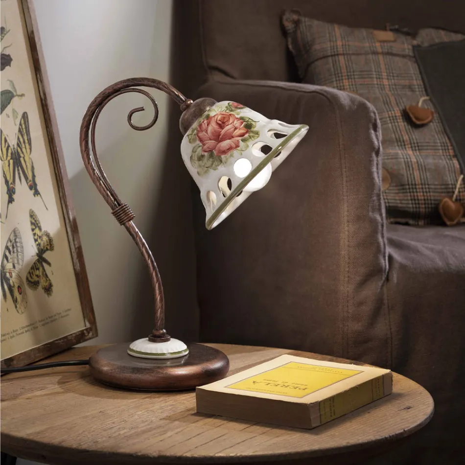 Stolní lampa z kovu a ručně vyráběné keramiky s Passanastri - Neapol Viadurini