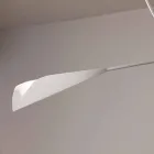 Ručně vyrobený bílý malovaný ocelový lustr vyrobený v Itálii - Elica Viadurini