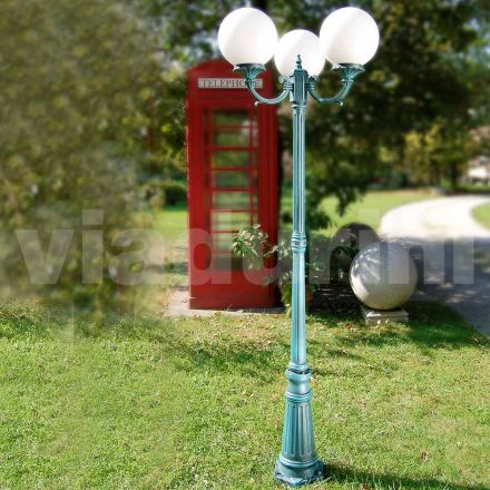 Sloupek venkovní lampy 212 cm v černém akrylu a hliníku Made in Italy - Trovanero Viadurini